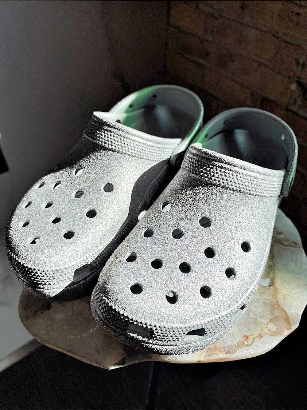 Crocs Stomp Clog Silver & Black Women's US 9